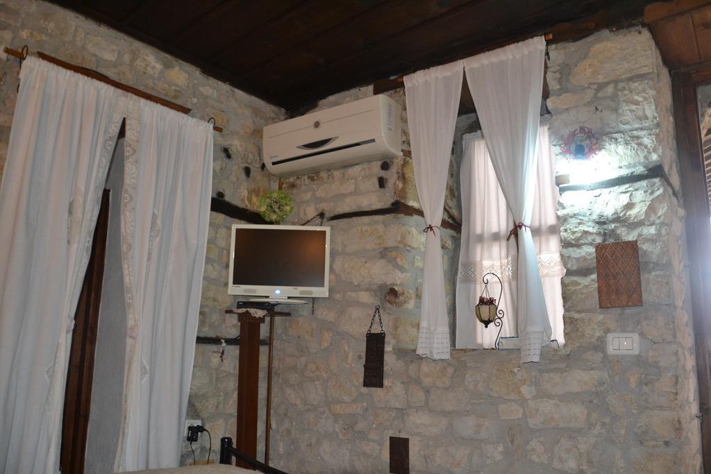 Bujtina Kodiket Guesthouse Berat Exterior photo